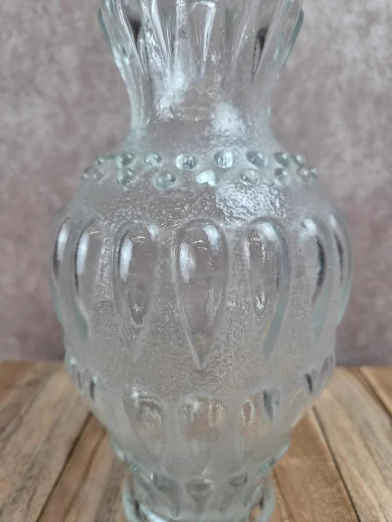 Vaso vintage em vidro prensado moldado fosco anos 50 – Modelo grande com decoração de gotas – photo 4